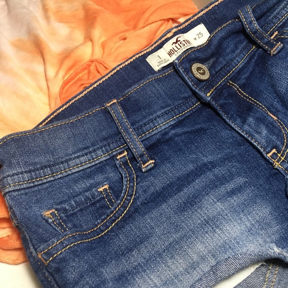 HOLLISTER SHORT JEAN - Picture 3 of 5